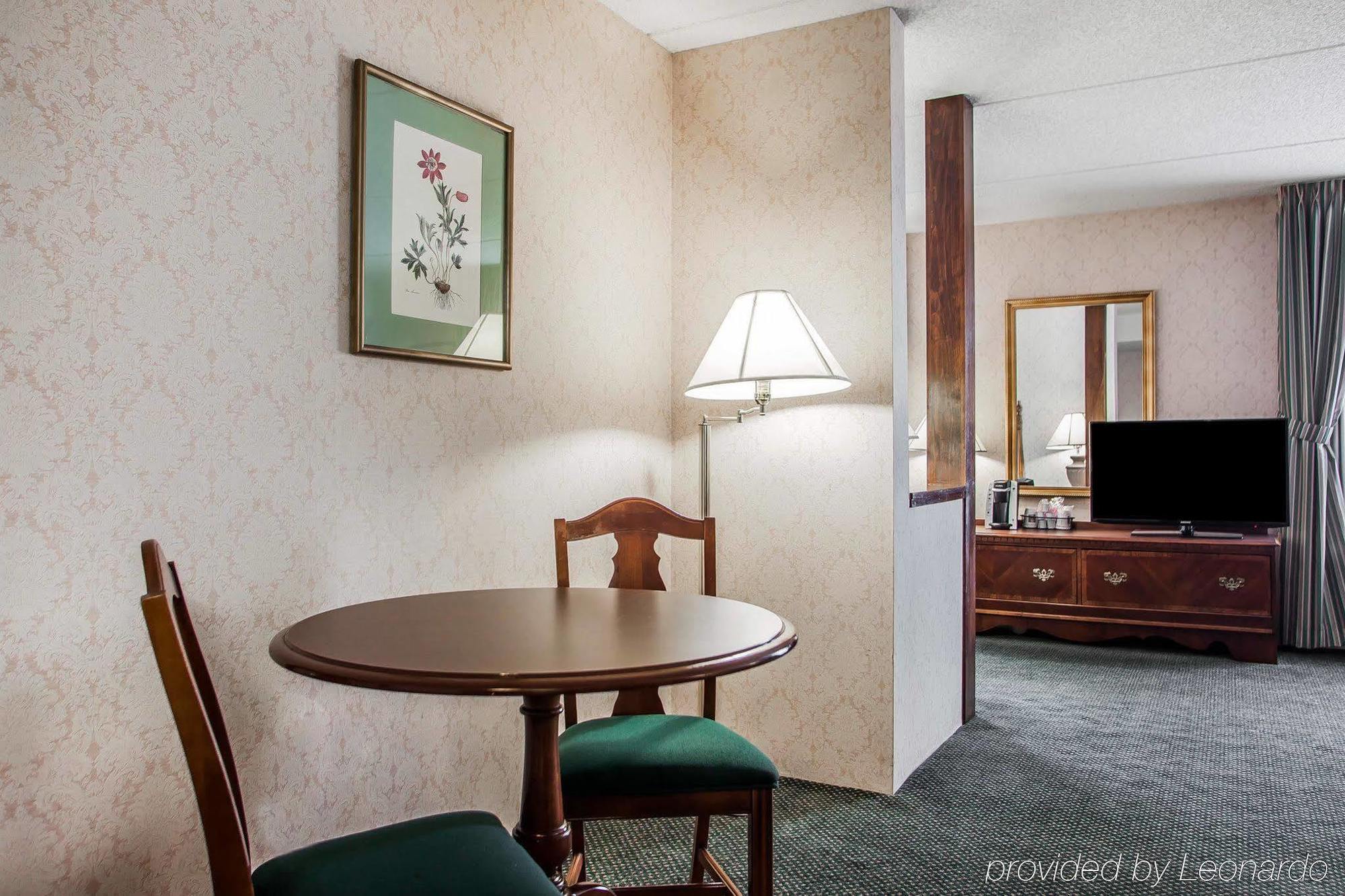 Quality Inn Montgomeryville-Philadelphia Extérieur photo